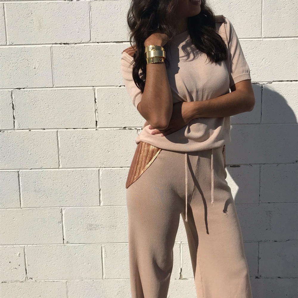 2 piece Lounge Set top pant Size SM Leather Detail - Picture 7 of 11
